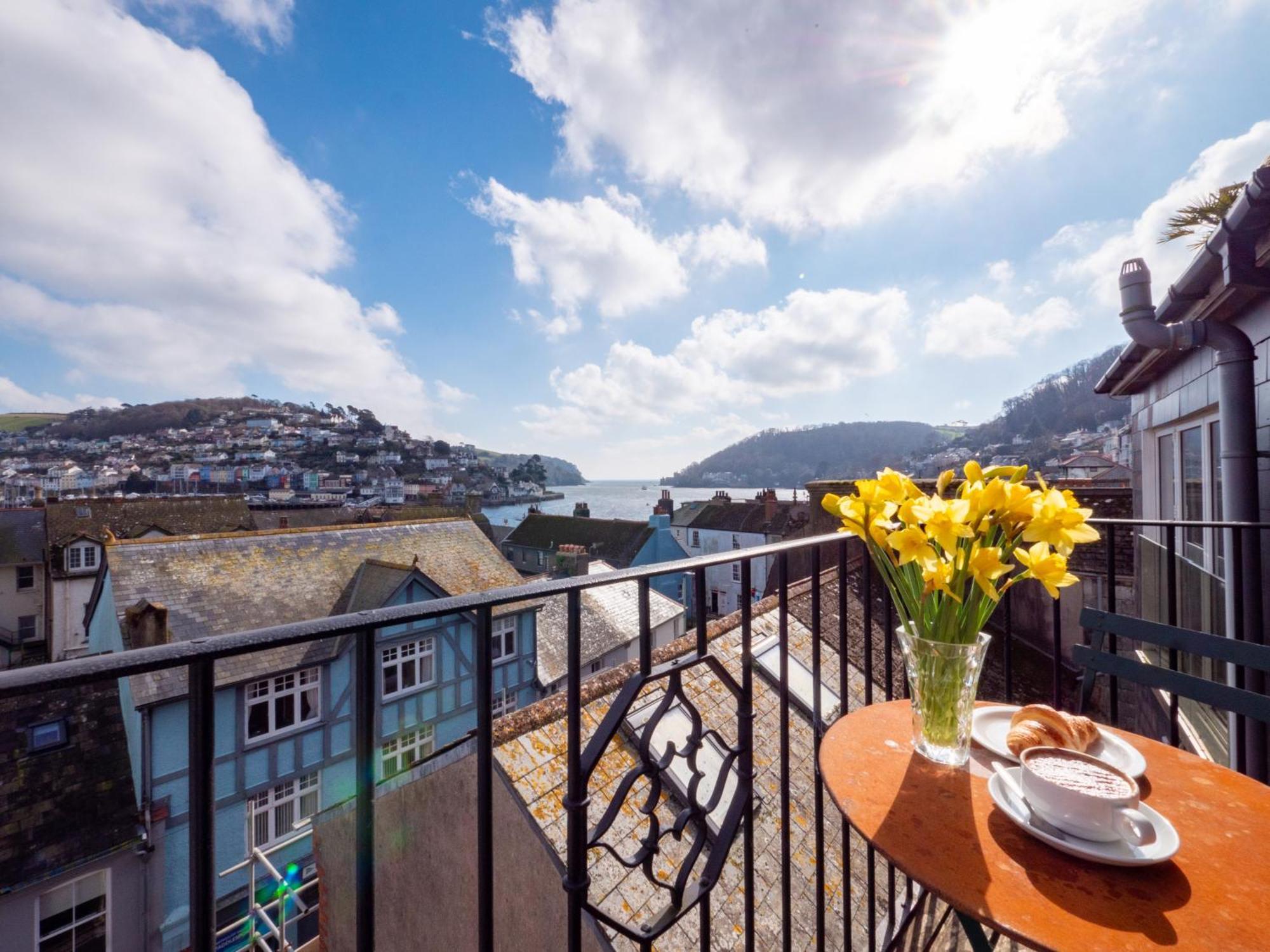 River View With Parking & Balcony * Dartmouth
